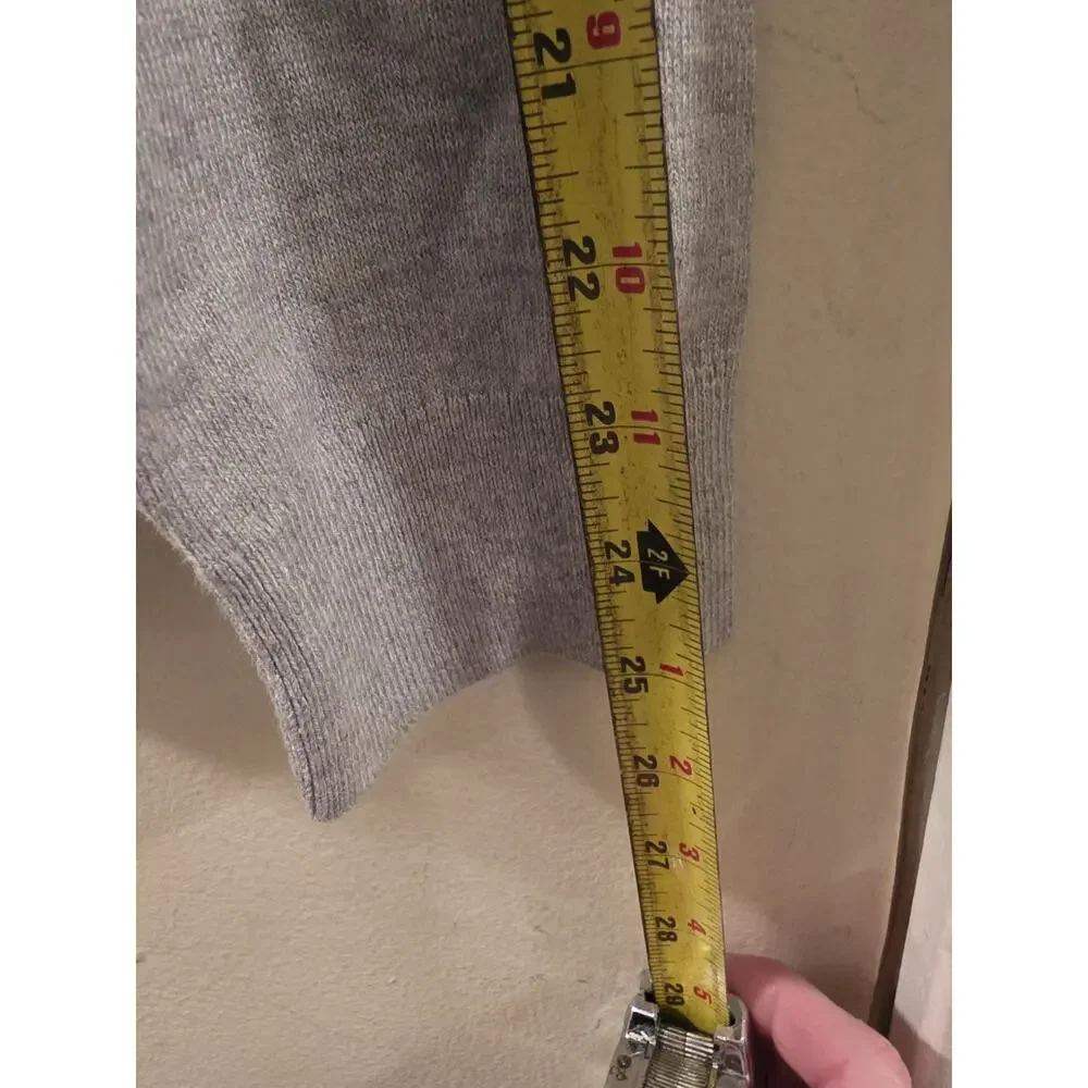 Banana Republic Luxury Blend Mens V Neck Sweater Silk Cashmere Blend M